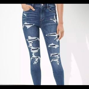 American Eagle Jeans/Jeggings. (Size 6)